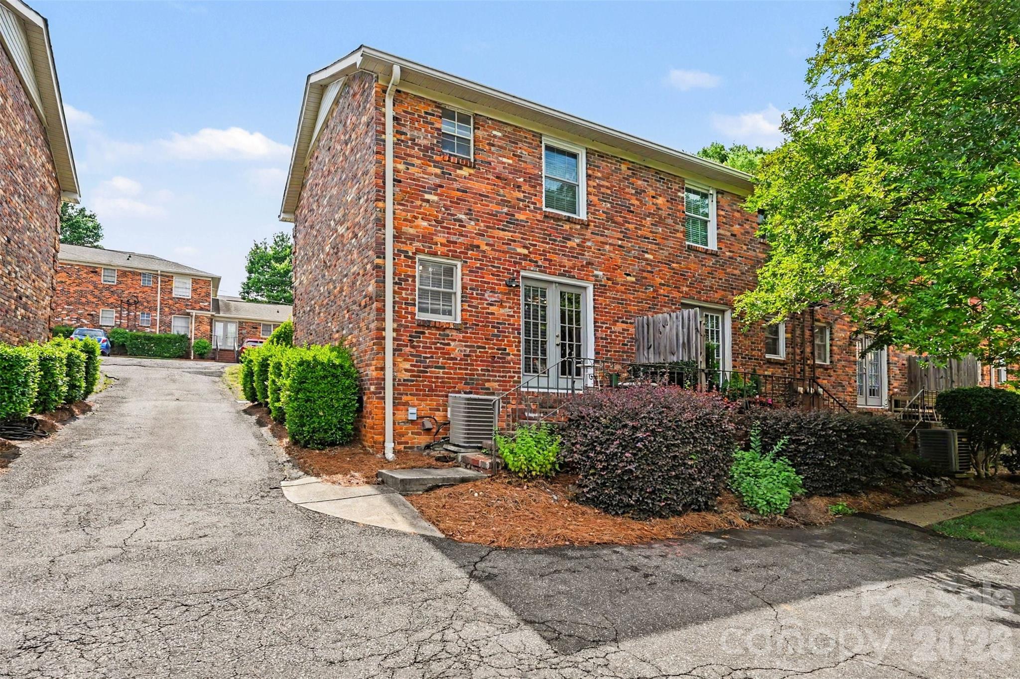 4329 Hathaway Street Charlotte NC 28211