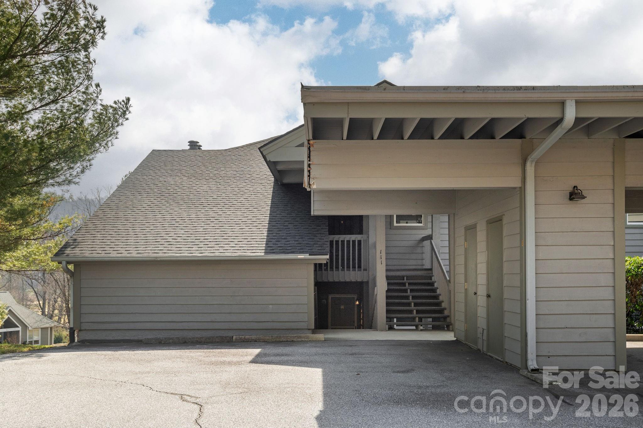 111 Bluffview Lane Flat Rock NC 28731