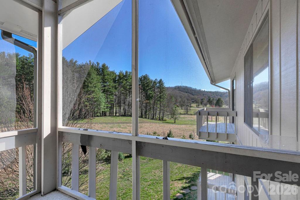 157 Glen Cannon Point Pisgah Forest NC 28768