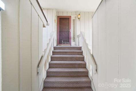 157 Glen Cannon Point Pisgah Forest NC 28768