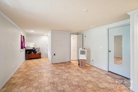 157 Glen Cannon Point Pisgah Forest NC 28768