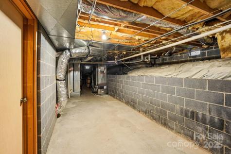 157 Glen Cannon Point Pisgah Forest NC 28768