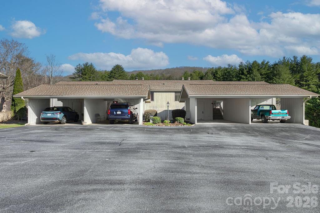 157 Glen Cannon Point Pisgah Forest NC 28768