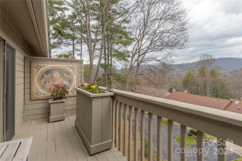 1802 Timber Trail Asheville NC 28804