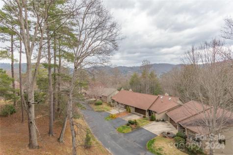 1802 Timber Trail Asheville NC 28804