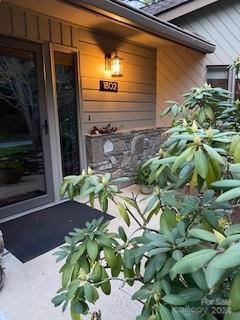 1802 Timber Trail Asheville NC 28804