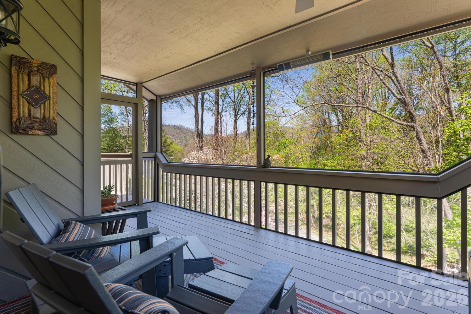 1002 Timber Lane Asheville NC 28804