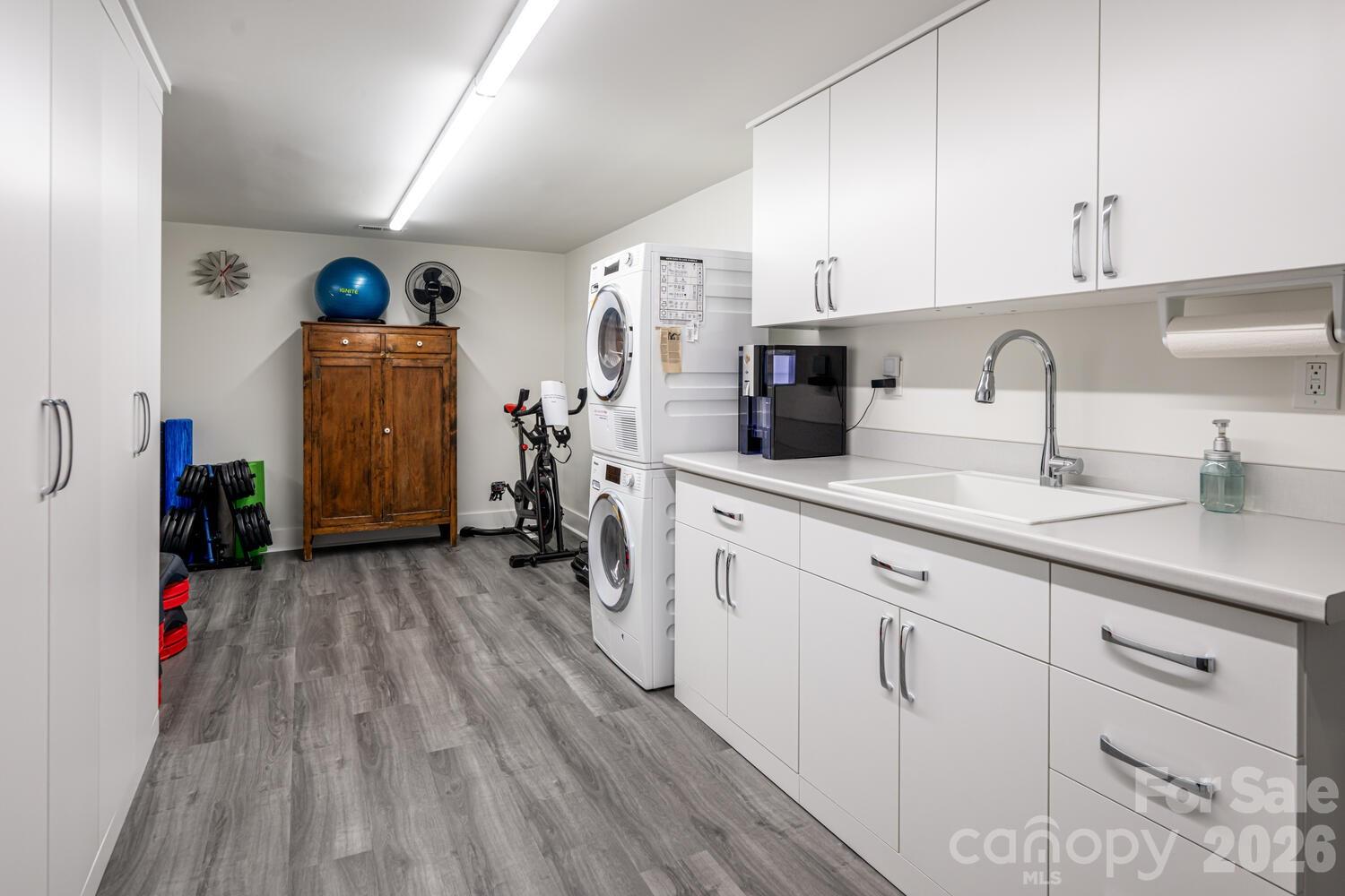 1002 Timber Lane Asheville NC 28804