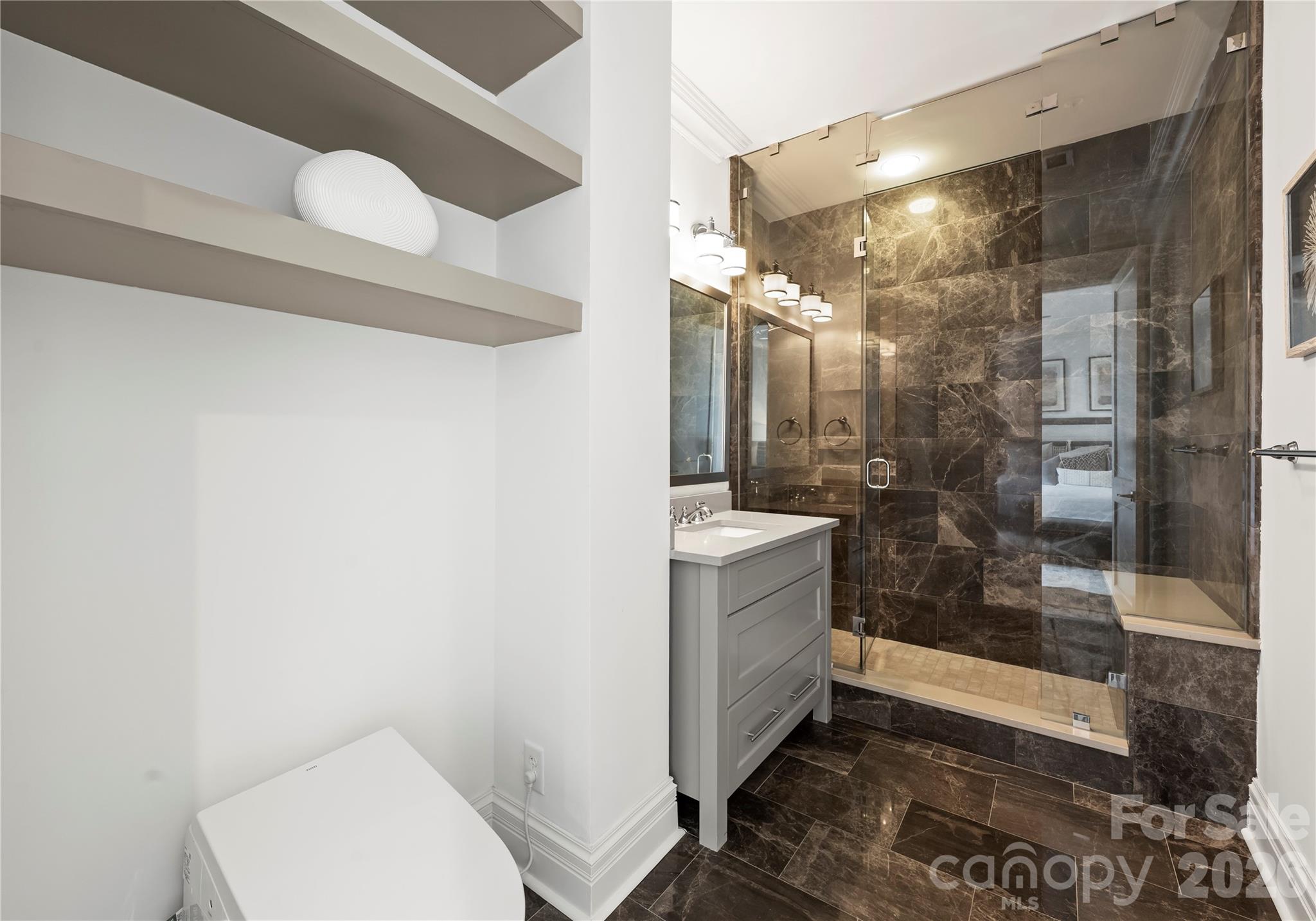 222 S Caldwell Street Charlotte NC 28202