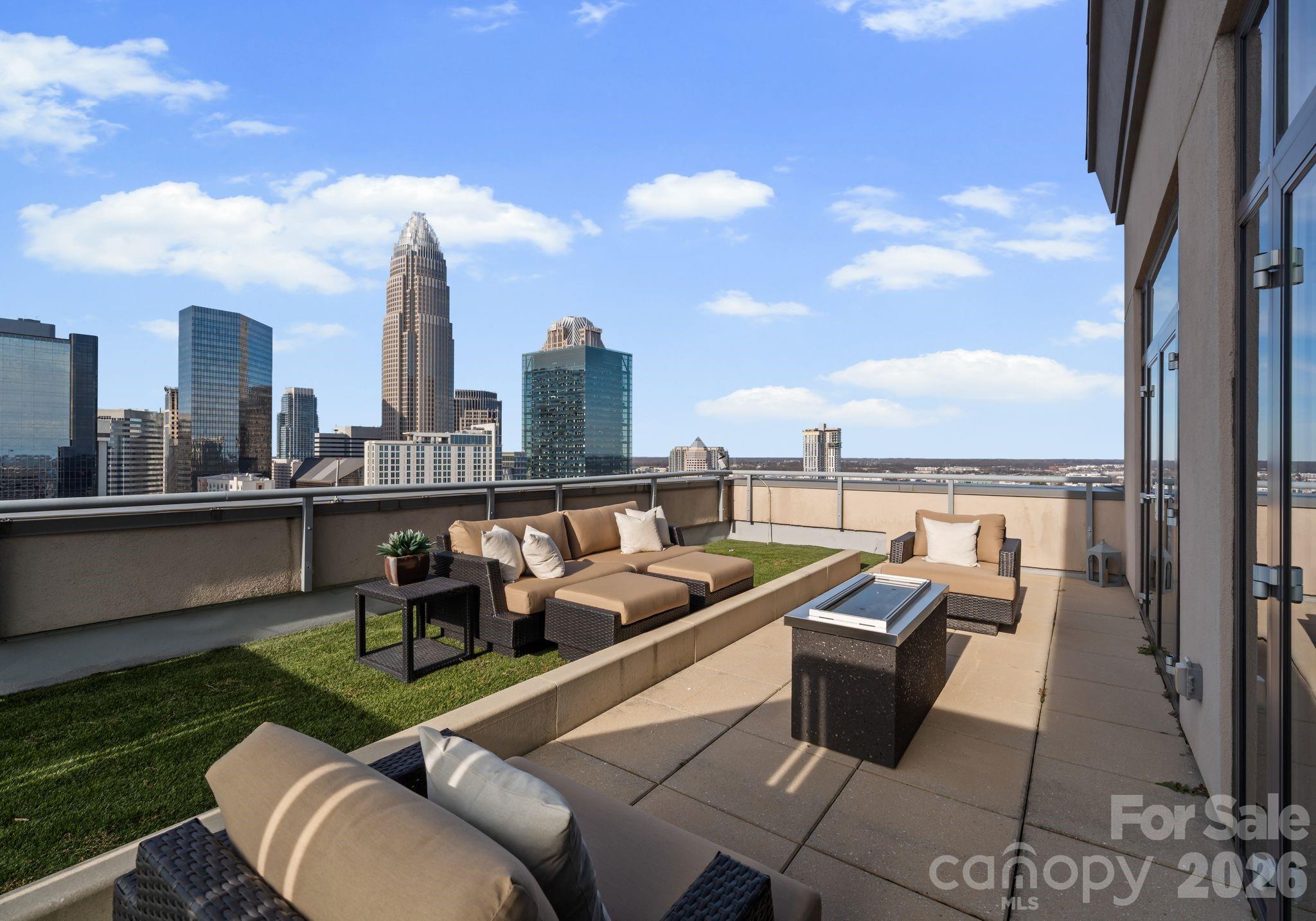 222 S Caldwell Street Charlotte NC 28202