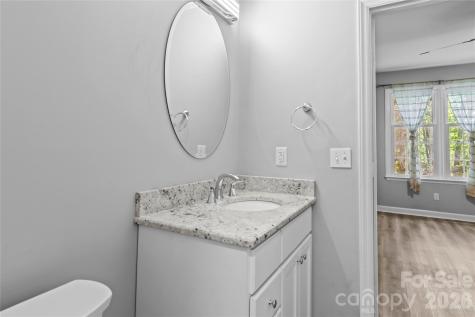 376 Meadows Circle Winston Salem NC 27104