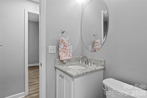 376 Meadows Circle Winston Salem NC 27104