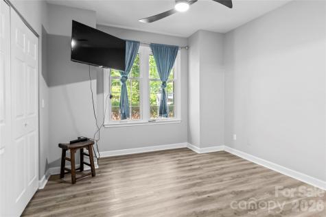 376 Meadows Circle Winston Salem NC 27104
