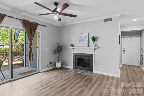 376 Meadows Circle Winston Salem NC 27104