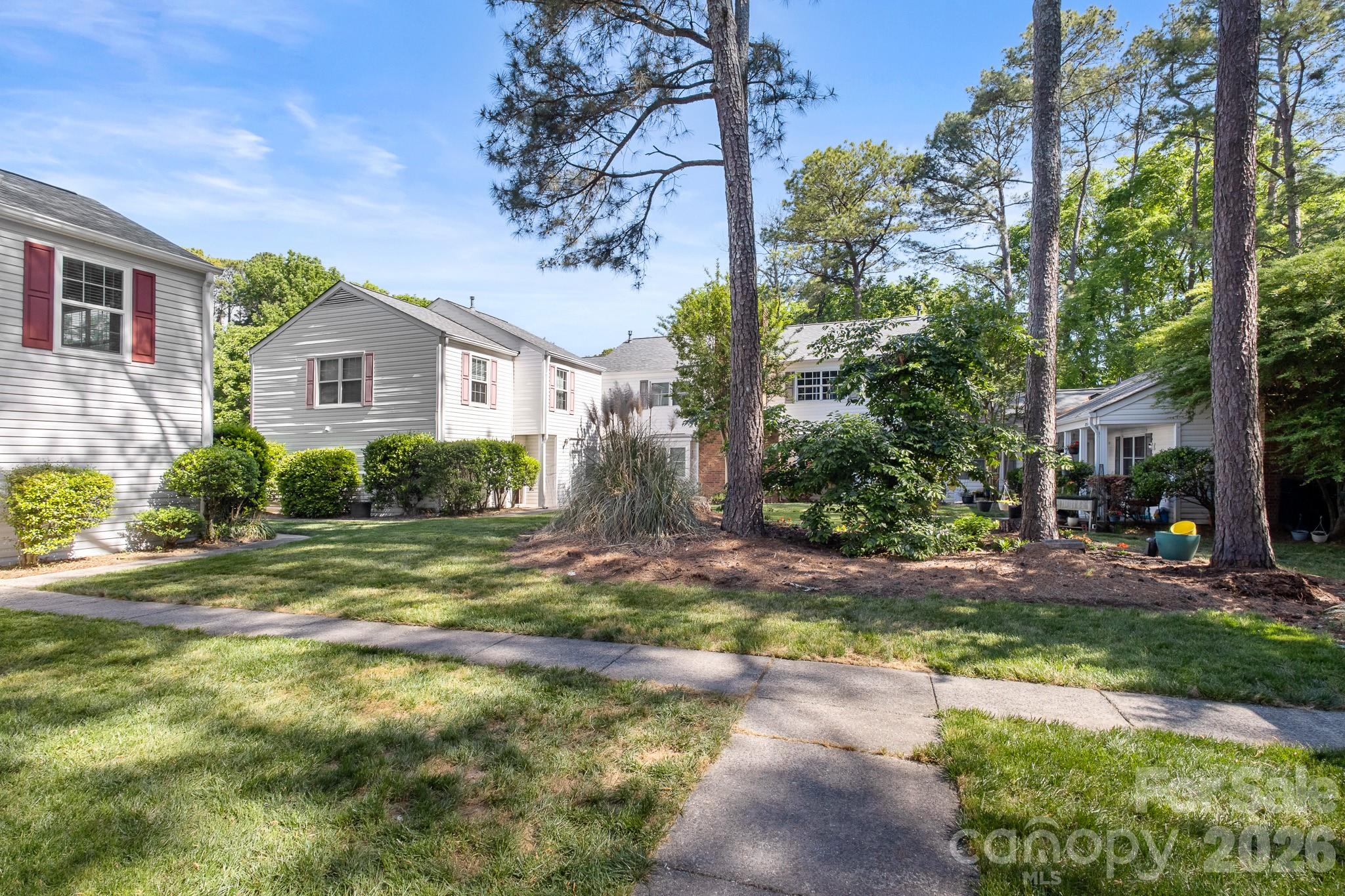 8517 Castle Pine Court Charlotte NC 28226