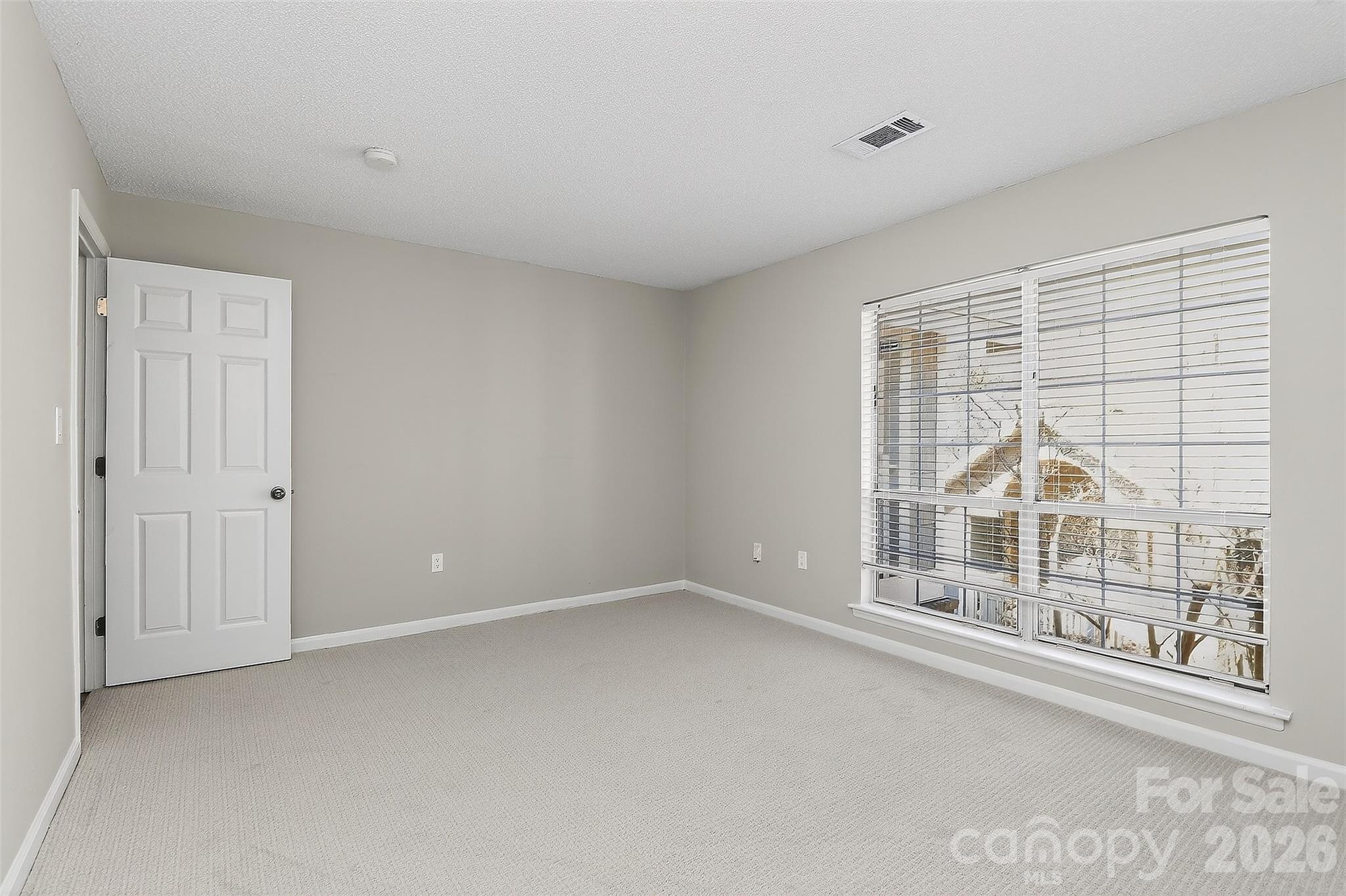 5009 Sharon Road Charlotte NC 28210