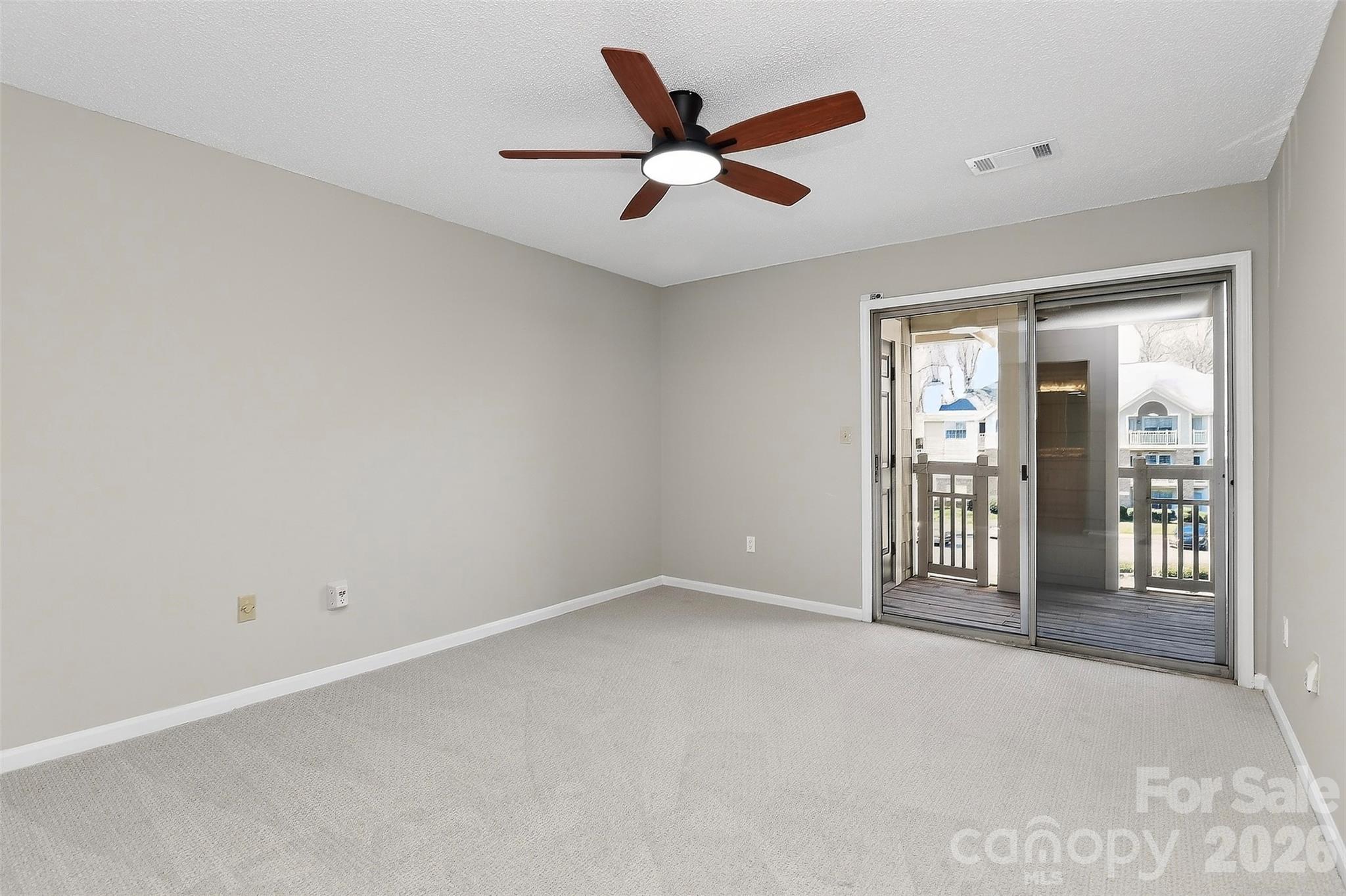 5009 Sharon Road Charlotte NC 28210