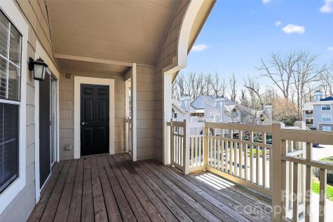5009 Sharon Road Charlotte NC 28210