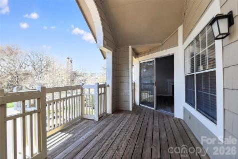 5009 Sharon Road Charlotte NC 28210