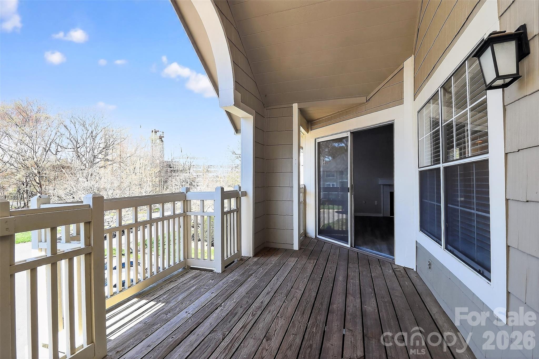 5009 Sharon Road Charlotte NC 28210