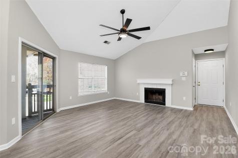 5009 Sharon Road Charlotte NC 28210