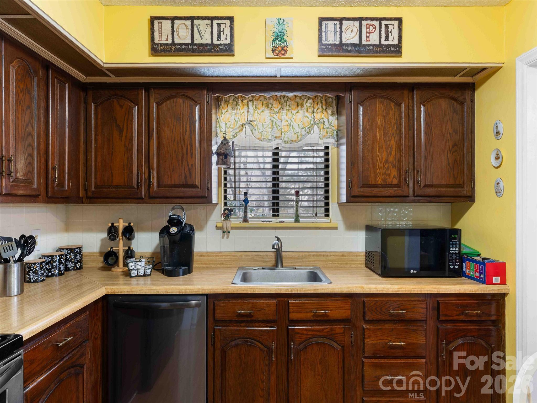 193 Freedom Road Hendersonville NC 28792