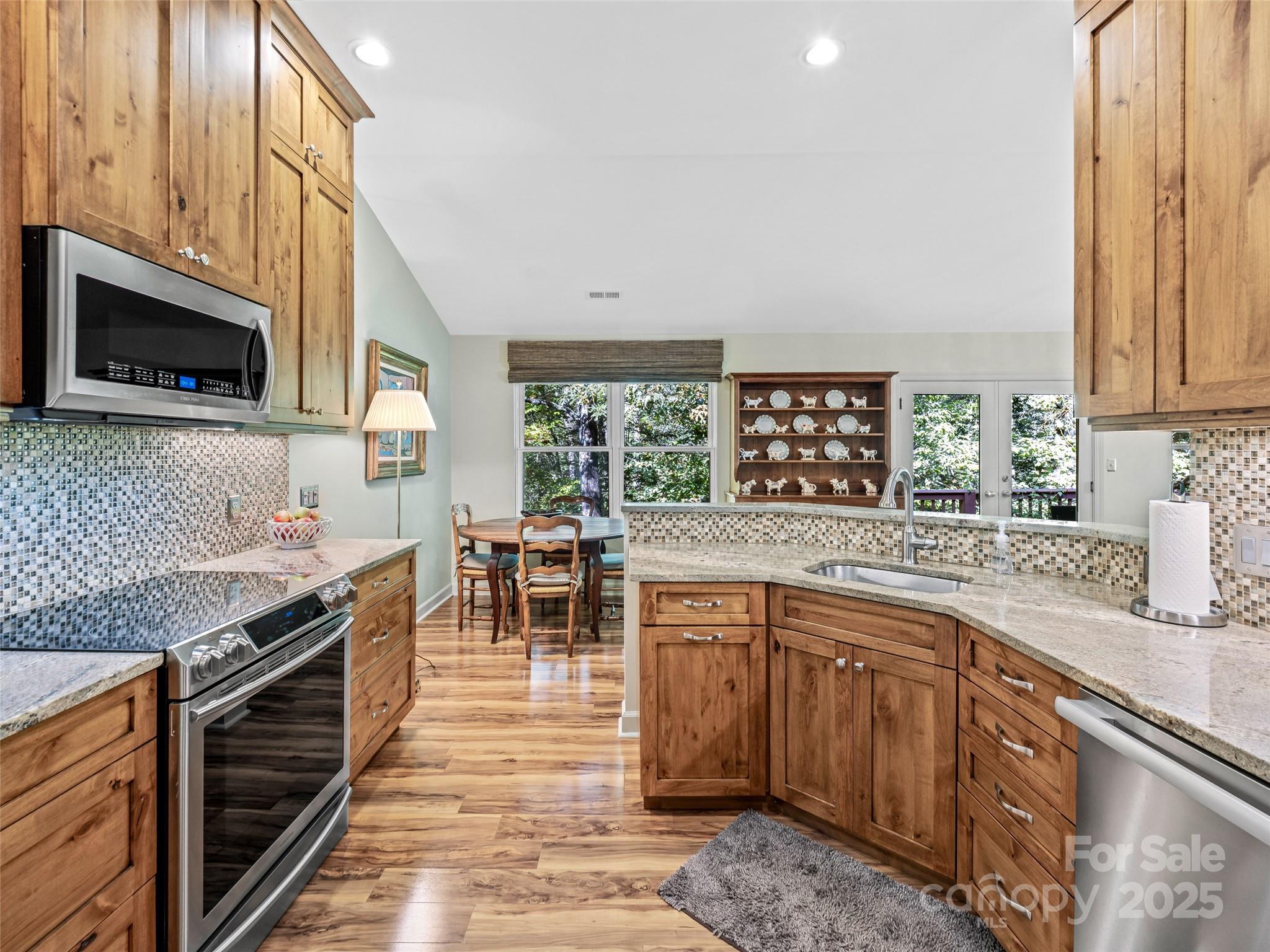73 Ridgetop Circle Brevard NC 28712