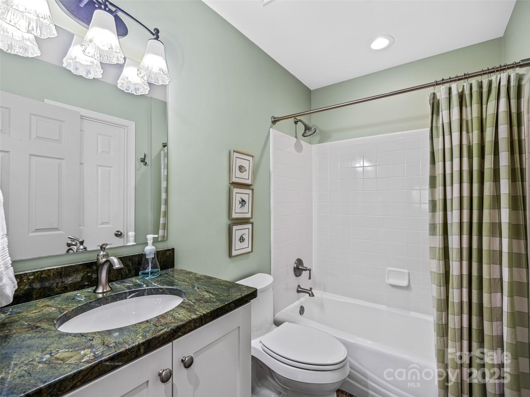 73 Ridgetop Circle Brevard NC 28712
