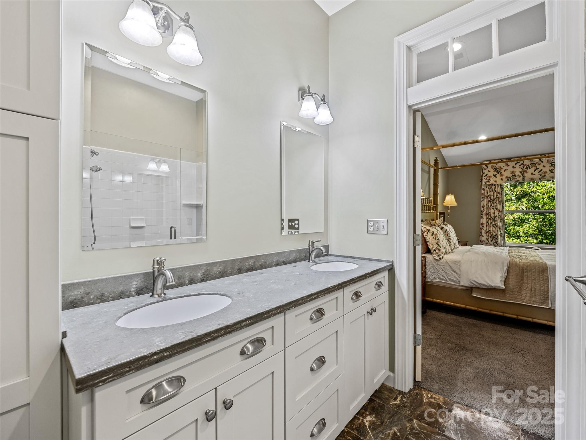 73 Ridgetop Circle Brevard NC 28712