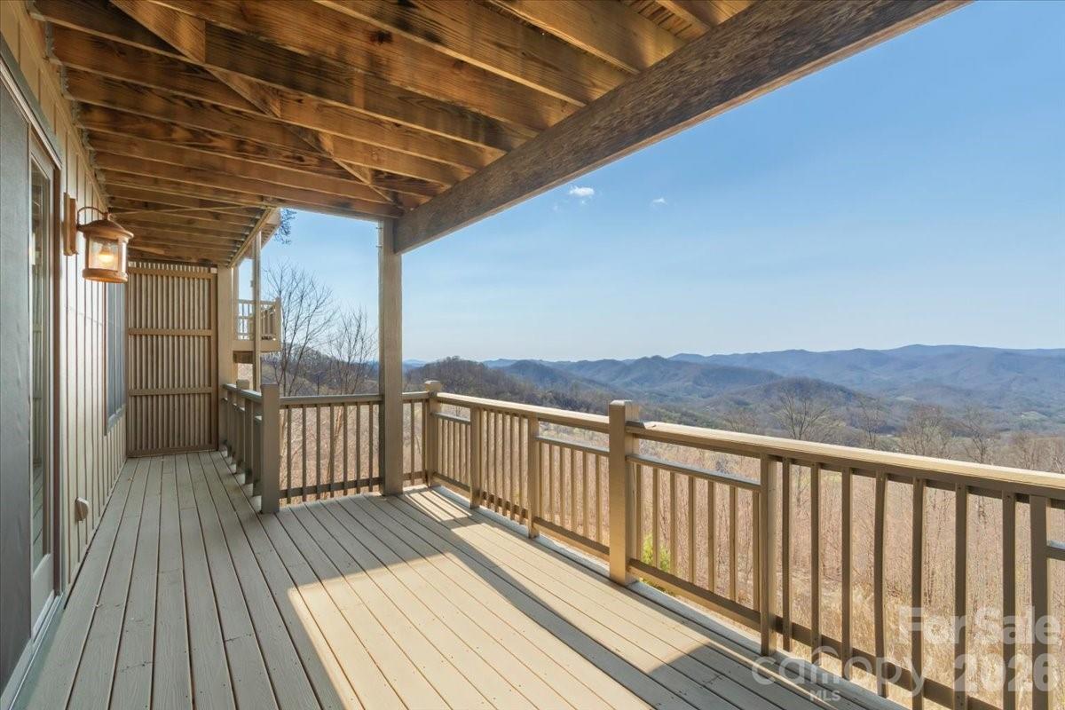 600 Andrew Banks Road Burnsville NC 28714