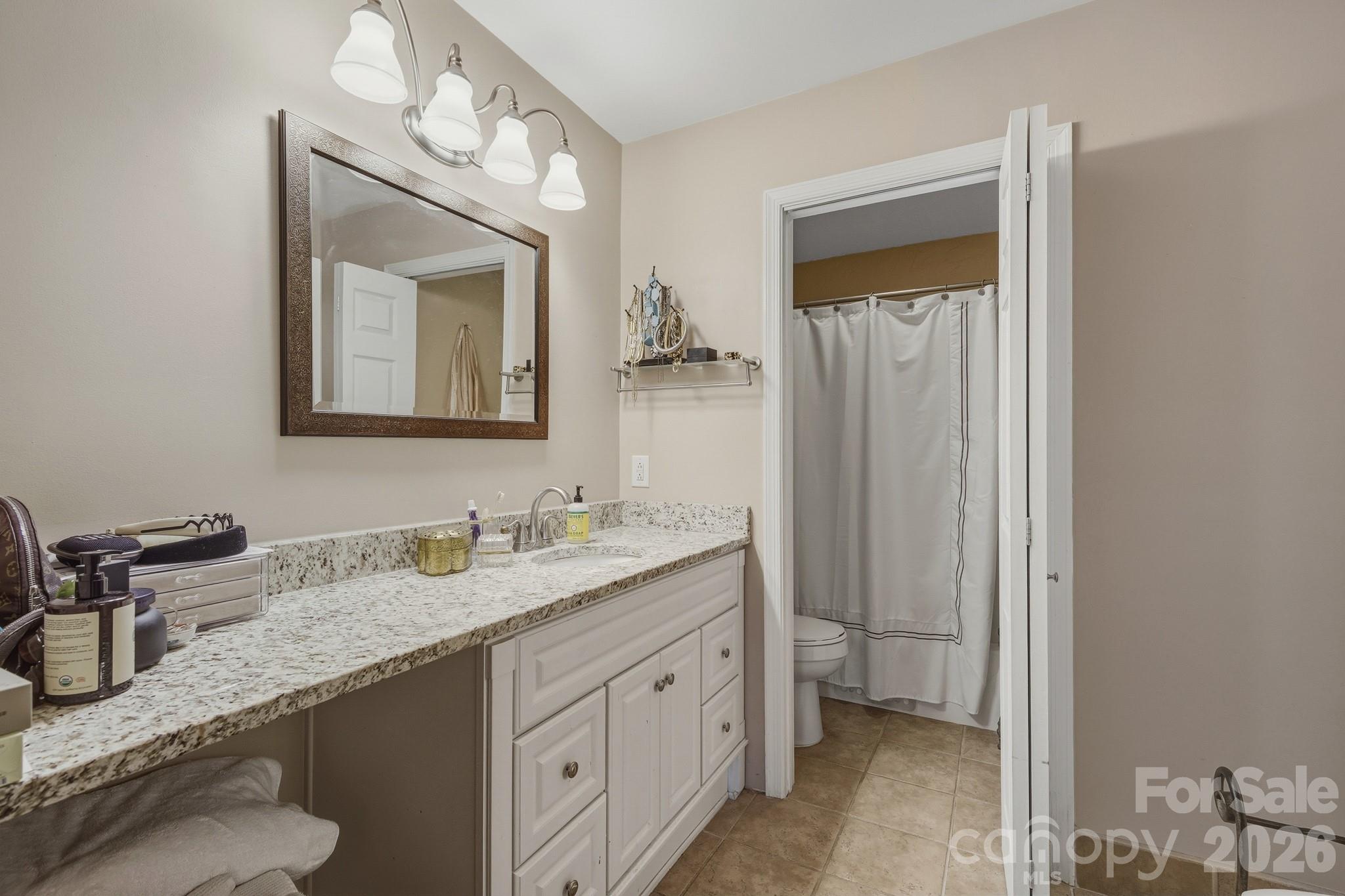 7034 Quail Hill Road Charlotte NC 28210