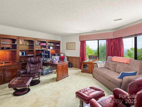 167 Country Ridge Road Laurel Park NC 28739