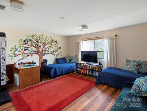 167 Country Ridge Road Laurel Park NC 28739