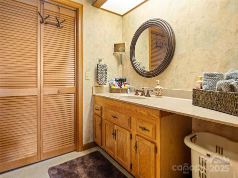 167 Country Ridge Road Laurel Park NC 28739