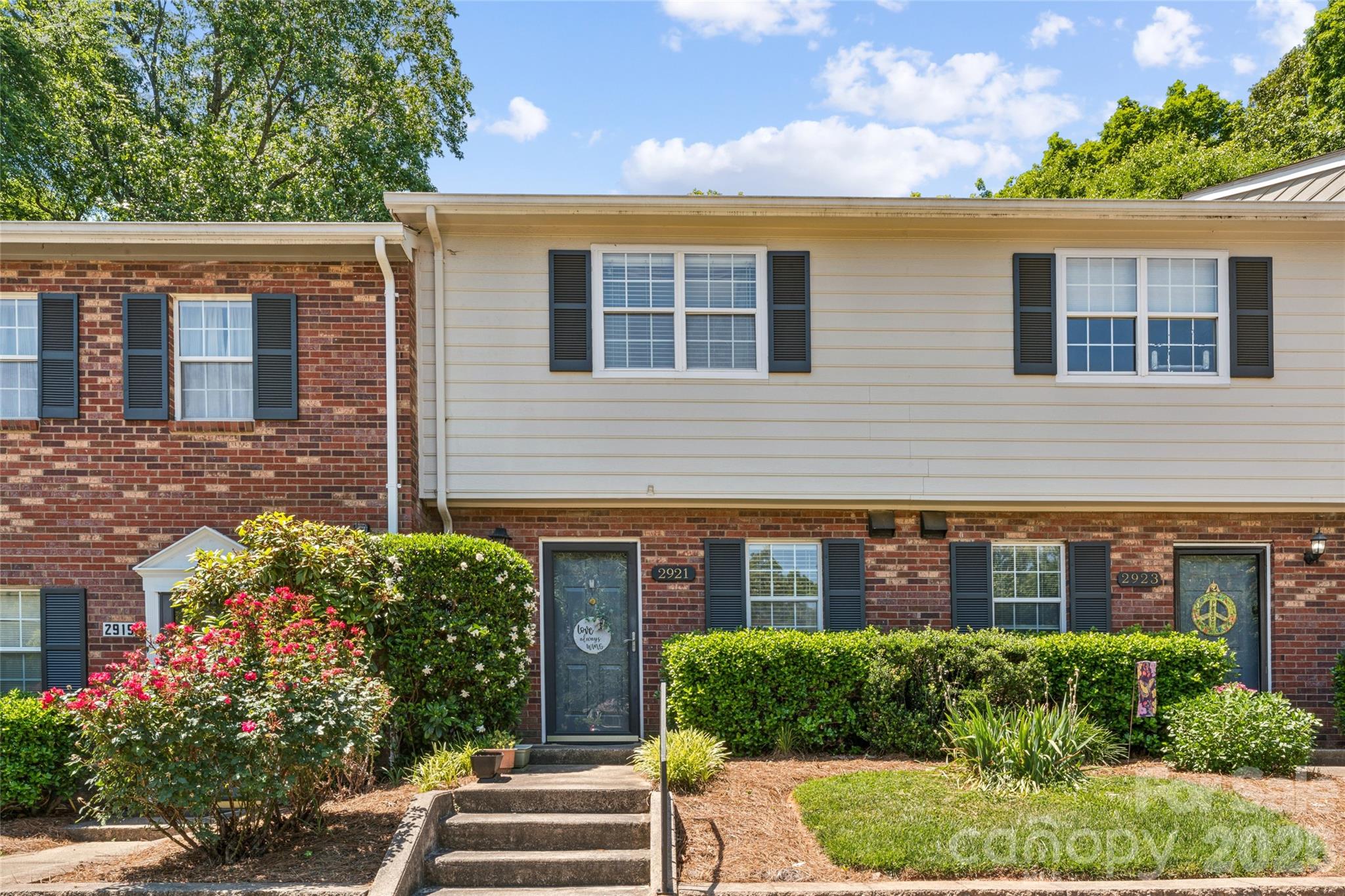 2921 Heathstead Place Charlotte NC 28210