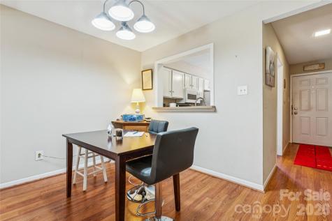 2921 Heathstead Place Charlotte NC 28210