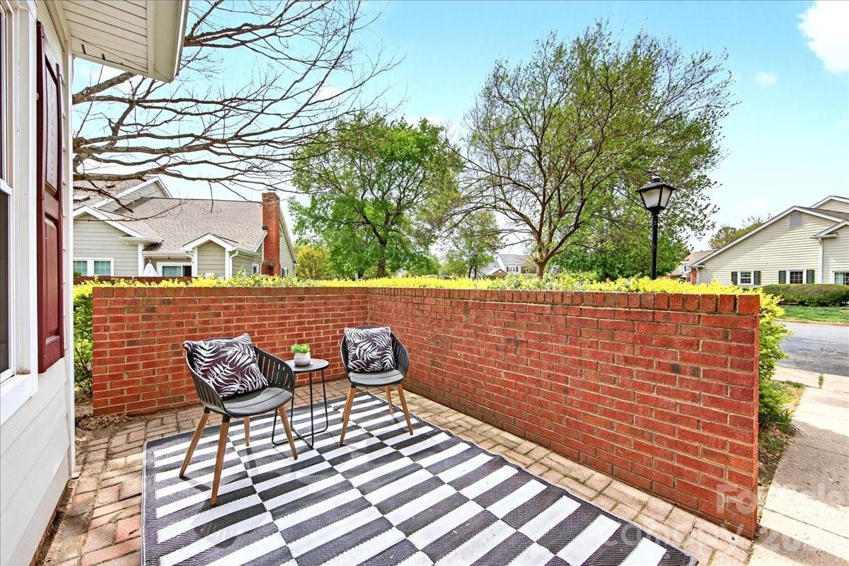 9227 N Vicksburg Park Court Charlotte NC 28210