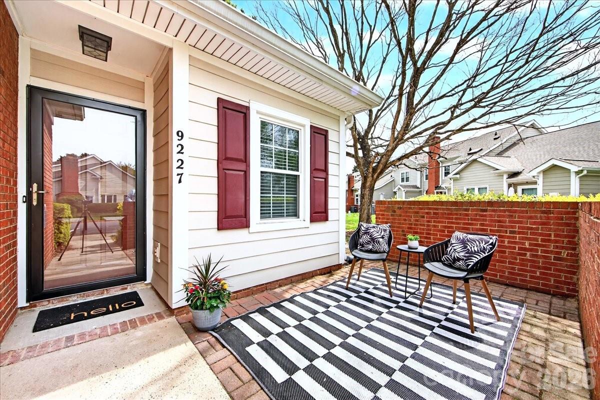 9227 N Vicksburg Park Court Charlotte NC 28210
