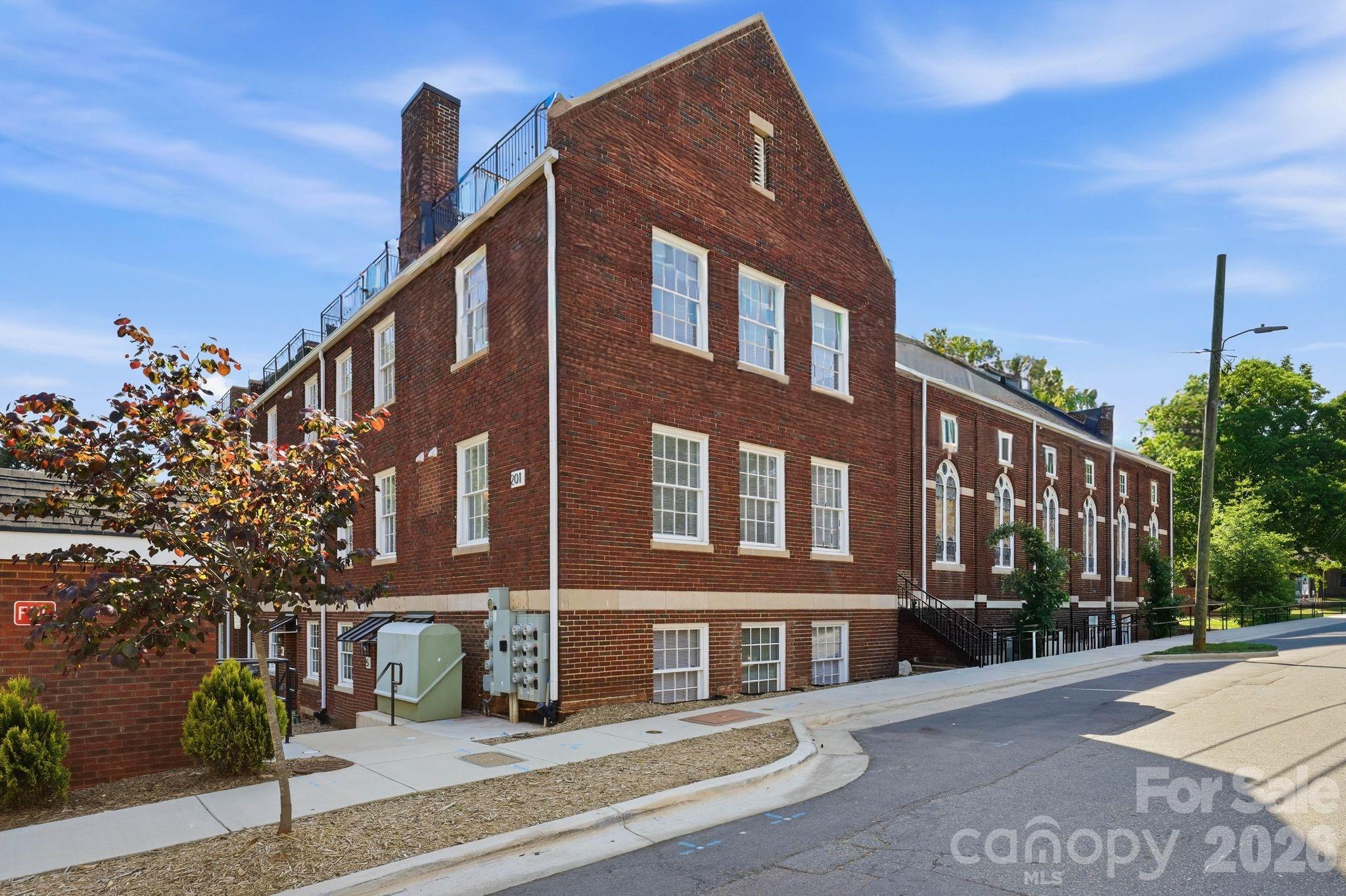 201 Grandin Road Charlotte NC 28208