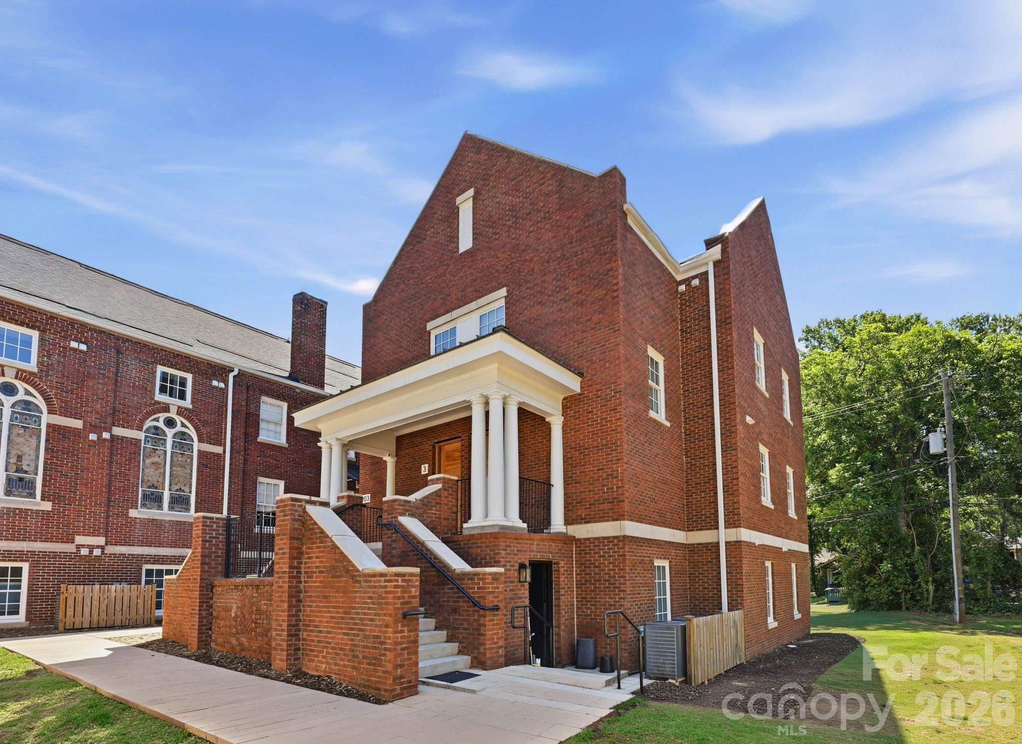 201 Grandin Road Charlotte NC 28208