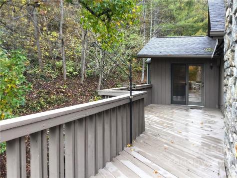 33 Ridge Terrace Asheville NC 28804