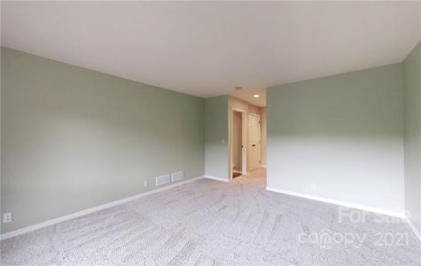 33 Ridge Terrace Asheville NC 28804