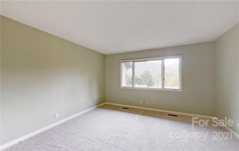 33 Ridge Terrace Asheville NC 28804
