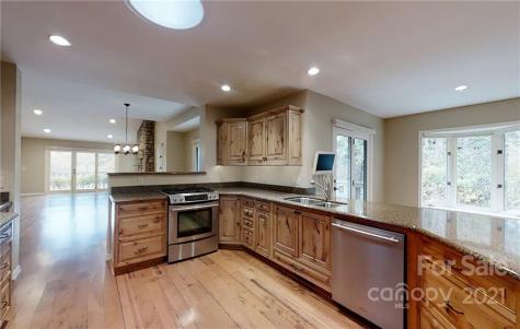 33 Ridge Terrace Asheville NC 28804