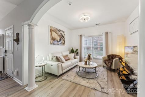 8533 Windsor Ridge Drive Charlotte NC 28277