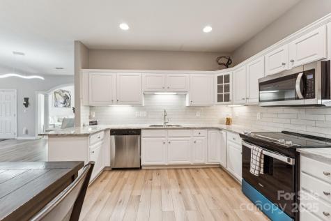 8533 Windsor Ridge Drive Charlotte NC 28277