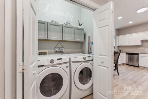 8533 Windsor Ridge Drive Charlotte NC 28277