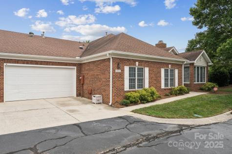8533 Windsor Ridge Drive Charlotte NC 28277