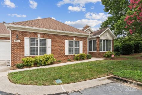 8533 Windsor Ridge Drive Charlotte NC 28277