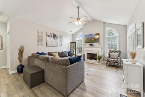 8533 Windsor Ridge Drive Charlotte NC 28277
